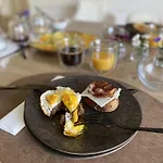 Oda ve Kahvaltı Chateau Du Beugnon 4*