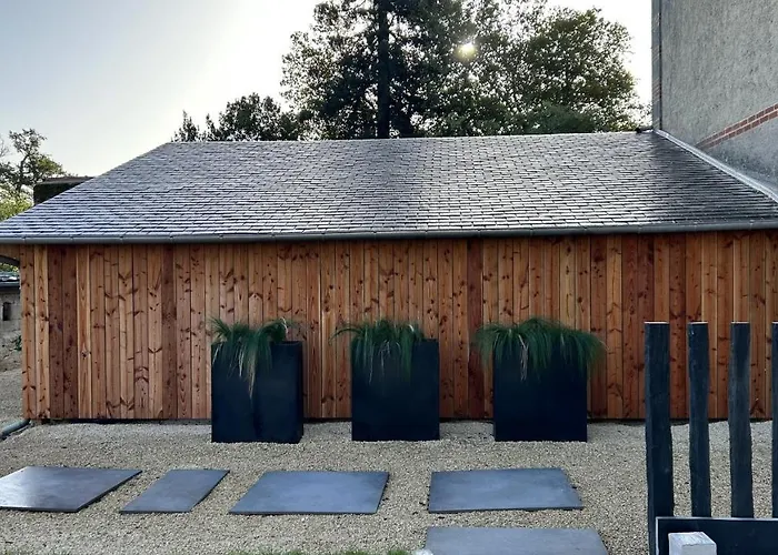 Chateau Du Beugnon Bed & Breakfast Tigne