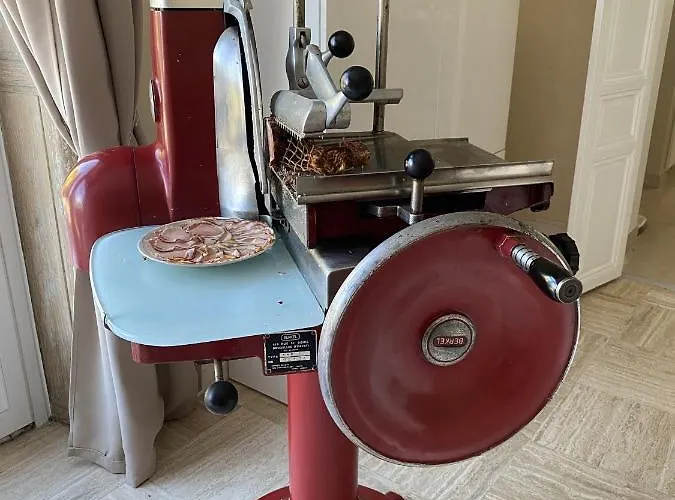 Chateau Du Beugnon 4*